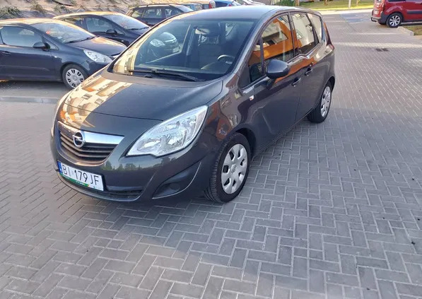 kujawsko-pomorskie Opel Meriva cena 21500 przebieg: 179000, rok produkcji 2013 z Białystok